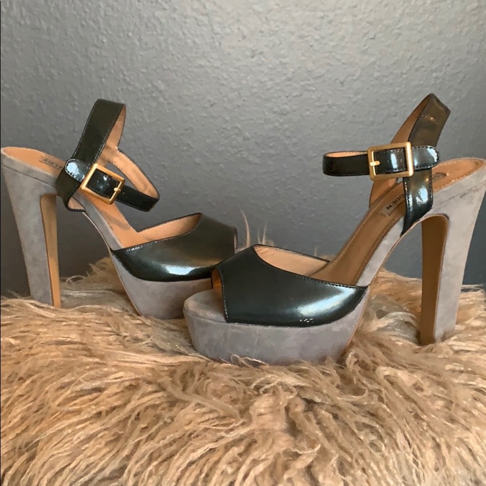 Steve Madden Leather/Patent Leather Platform Heels - Picture 4 of 7